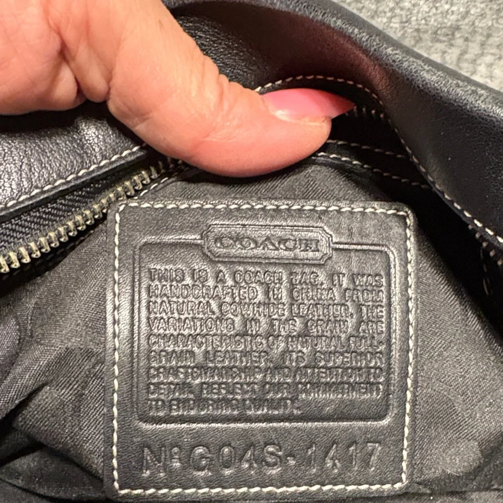 Coach Black Leather Shoulder Bag